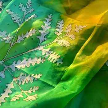 Šátek Šátek V mechu a kapradí, hedvábí, ruční výroba