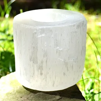 Svícen Svícen Selenit válec na čajovou svíčku