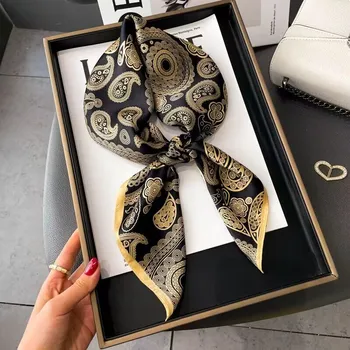 Šátek Hedvábný šátek černý se zlatými ornamenty 70x70 cm v dárkovém balení, WHITE ORCHID