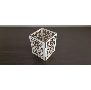 Svícen Dřevěný stojánek, svícen - hvězda