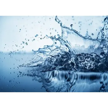 Destilovaná voda Destilovaná voda vlastní výroby 0,1 l ADR0,1l