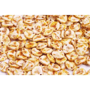 Korálek Rose Petal č.40 (8x7mm)