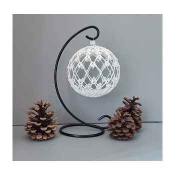 Vánoční ozdoba Háčkovaná vánoční ozdoba - baňka č.6 - 12 cm 12 cm bílá