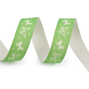 Stuha Bavlněná stuha šíře 15 mm motýlci 2 zelená sv.