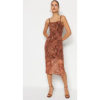 Dámské šaty Trendyol Premium hnědé vzorované vypasované midi strečové pletené šaty Trendyol tmavě červená 2180648