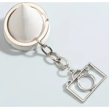 Přívěsek na klíče fotoaparát - děrovaný (stylový přívěsek nejen pro vaše klíče)