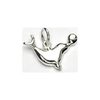 Přívěsek Stříbrný přívěsek lachtan s míčem - P406 (Stříbrný lachtan)