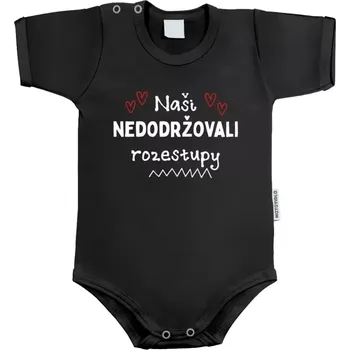 Dětské body s krátkým rukávem Naši nedodržovali rozestupy
