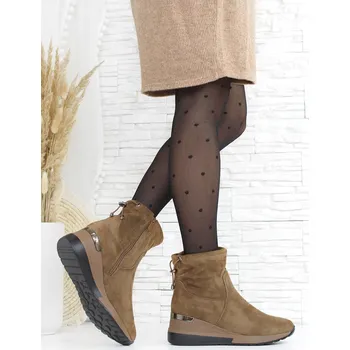 Dámská zimní obuv Camo Hnědé boty na klínku 2088-2CA Velikost: 38