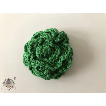 Brož Dubový skřítek Háčkovaná brož růže velká – originální doplněk s romantickým nádechem zelená