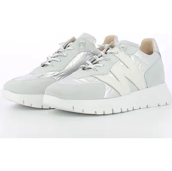 Dámské tenisky Dámské volnočasové tenisky 2464 bílá Wonders Barva: Bílá, Velikost: 42