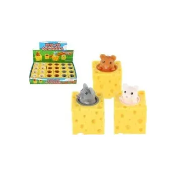 Gadget Myška v sýru mačkací antistresová plast 5x5cm - 1 KS