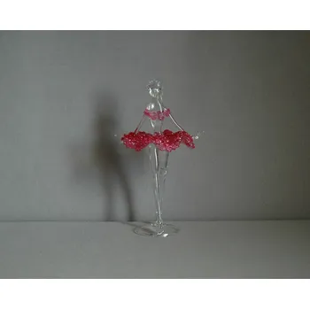 Figurka tanečnice-baleríny v červených šatech, čiré sklo