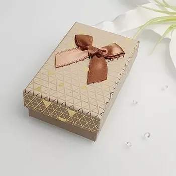 Dárková krabička Dárková krabička obdélník - trojúhelník kapučíno