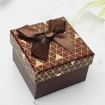 Dárková krabička Dárková krabička kostka - trojúhelník hnědá