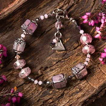 Náramek Lampglas Náramek Gentle Flamingo s ryzím stříbrem v perlách Lampglas