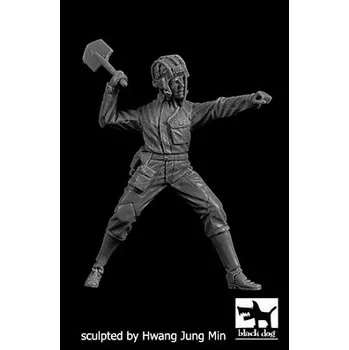 Plastikový model Blackdog 1/35 Soviet tank crew close fight (1 fig.)