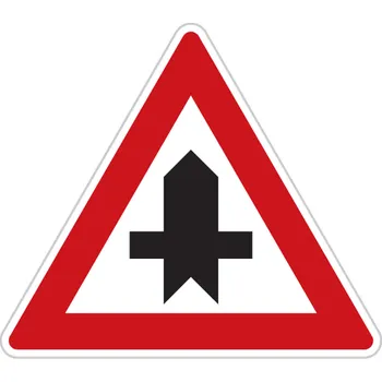Dopravní značení Dopravní značka Křižovatka s vedlejší pozemní komunikací - P1