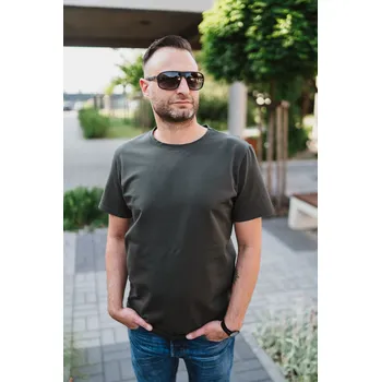 Pánské tričko Kulišárny Tričko pánské basic ARMY VELIKOST: L