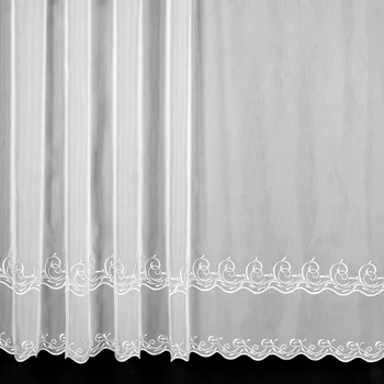 Záclona Voálová záclona MAJA, vyšívané ornamenty, s bordurou, bílá, výška 290cm ( v metráži)
