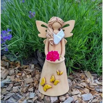 Keramický anděl se žlutými motýlky soška