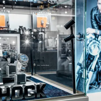 Lampička Hera Reflektor LED Duo Spot 2 x 3 W, černá, 3&nbsp;000 K - osvětlovací hlava - délka 4,35 cm, Ø 2 cm; Ø výřezu 1,5 cm černé 2 x 3 W LED - Doprava zdarma