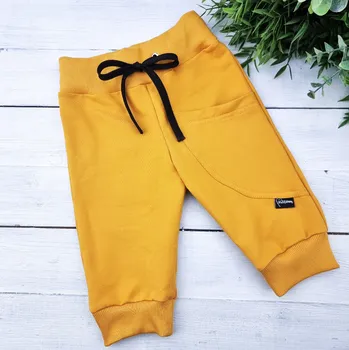 Dívčí kraťasy Kulišárny Kraťásky 3/4 MUSTARD VELIKOST: 128