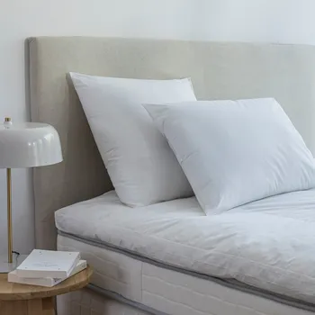 Polštář Blancheporte Měkký a odolný polštář Conforlux® Dodo® bílá 60x60 cm