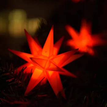 Lampička STERNTALER Světelná řetěz hvězda, červená, Ø 12 cm, 18 zubů, 3ramenná - celková délka 350 cm; délka přívodního kabelu 50 cm, Ø hvězdy 12 cm LED - Doprava zdarma