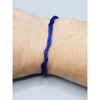 Náramek Náramek - Hedvábná šňůrka silnější královsky modrá 19 cm