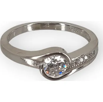 Prsten Stříbrný zásnubní prsten Kroma 2543 s čirými zirkony Velikost prstenu: 56/17,8