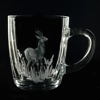 hrnek na čaj 300ml s rytinou srnce - ručně ryté (broušené), dárková krabička, dárek pro myslivce