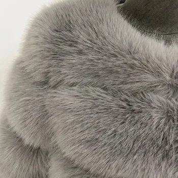 Dámská parka Krátký kožich luxusní se širokým límcem Barva: Šedá, Velikost: M