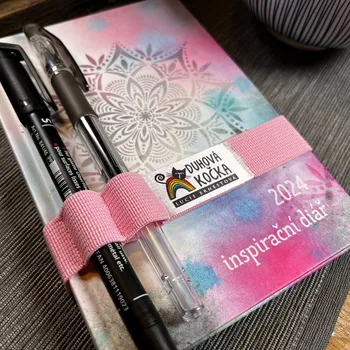 Gumička na minidiář - mix barev, Lucie Ernestová Barva (parametický filtr): Červená/vínová