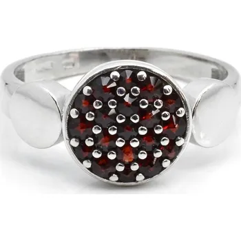 Prsten Stříbrný prsten kulatý s českým granátem Vensalia - 49, Rhodiování