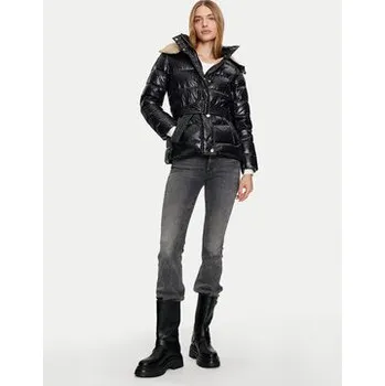 Liu Jo Vatovaná bunda WF4166 T2709 Černá Regular Fit 44