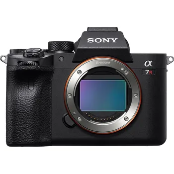 Kompakt s výměnným objektivem Sony Alpha A7R IV tělo