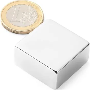 Dekorativní magnet Neodymový magnet kvádr 30 × 30 × 15 mm, síla 35 kg