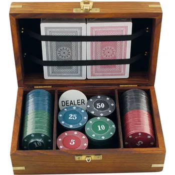 Dřevěná hračka SEA CLUB Hra poker v dřevěném boxu 9468