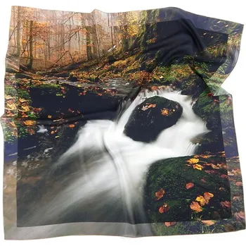 Šátek HEDVA ČESKÝ BROKÁT Šátek PESh 525 70x70 tisk REŠOVSKÉ VODOPÁDY