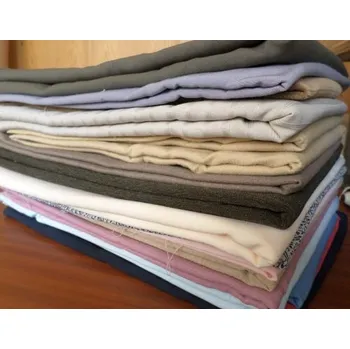 látky a metrový textil, Barva Zelená, Materiál 100% Polyester