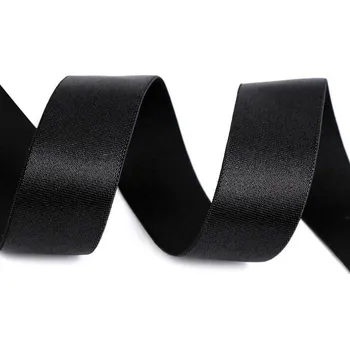 Saténová pruženka šíře 25 mm, barva 1 černá