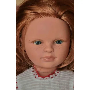 Panenka Realistická panenka Nina - bílé šaty od firmy Lamagik ze Španělska (španělská panenka - 42 cm)