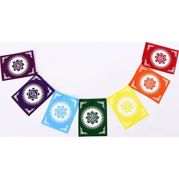 Přehoz na lůžko Modlitební praporky Čakry 14x18cm