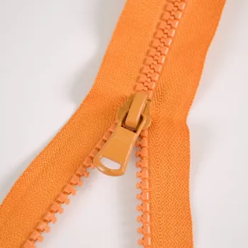 Zip Sarah kostěný dělitelný 5mm - hořčicový 40 cm