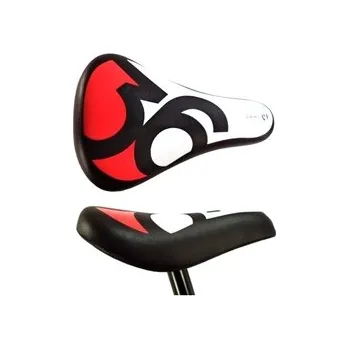 Sedlo na kolo DDK sedlo D1028 Sport 36 + sedlovka, černo-bílo-červená