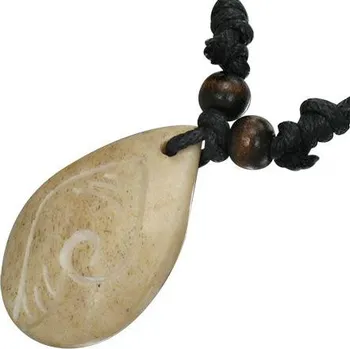 Náhrdelník Světlý náhrdelník oválného tvaru