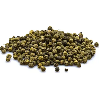 Koření FromNature Pepř zelený – celý Množství: 50g