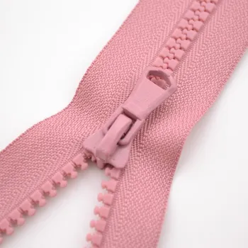 Zip Sarah kostěný dělitelný 5mm - starorůžová 45 cm