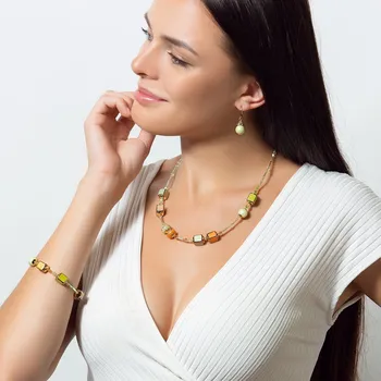 Náhrdelník Lampglas Náhrdelník Soft Cube z perel Lampglas